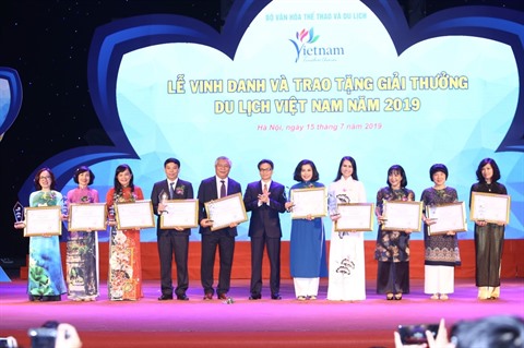 Remise du Prix du tourisme du Vietnam 2019