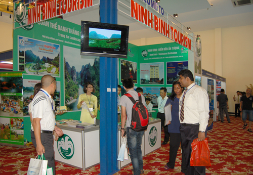 Promotion du tourisme de Ninh Binh à la Foire internationale du tourisme maritime et insulaire de Nha Trang - Vietnam 2013