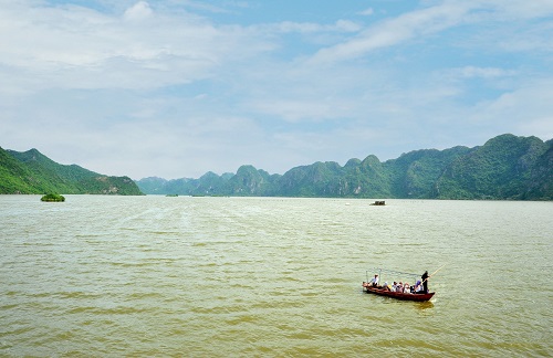 La beauté paisibles du lac Dong Thai