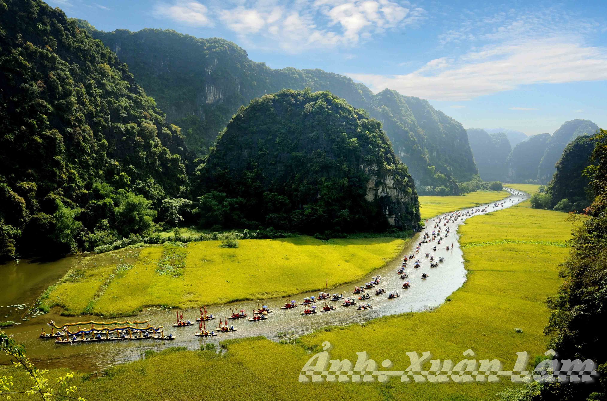 Tam Coc une des sept plus belles grottes à visiter au Vietnam