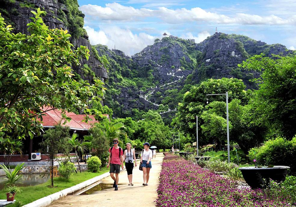 De nouvelles destinations touristiques à Ninh Binh