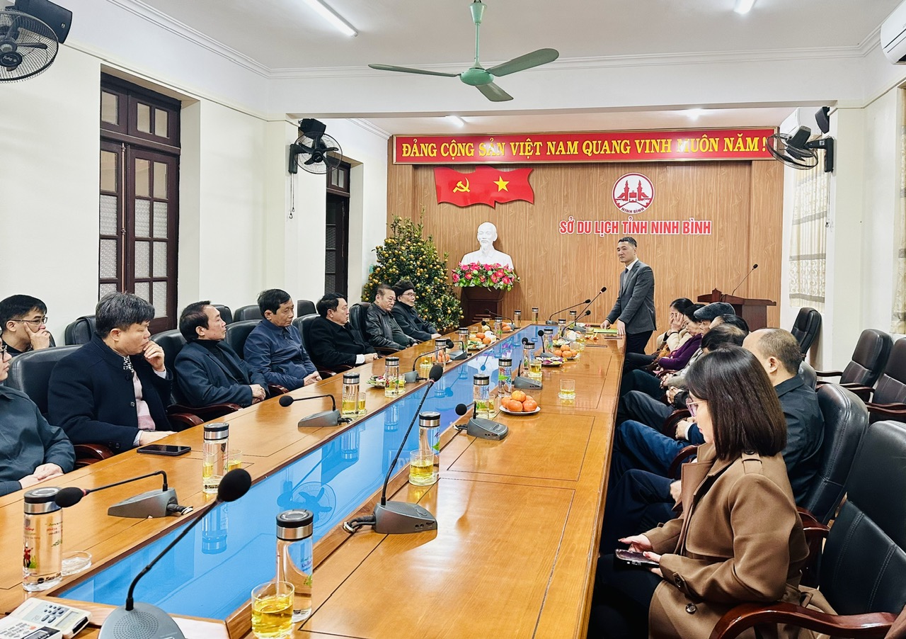 Sở Du lịch tỉnh Ninh Bình tổ chức gặp mặt Xuân Giáp Thìn năm 2024
