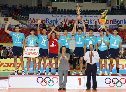 Lần thứ hai liên tiếp, Tràng An Ninh Bình giành ngôi vô địch Cúp Hùng Vương