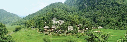 Đi bộ để khám phá thiên nhiên Pù Luông - Thanh Hóa