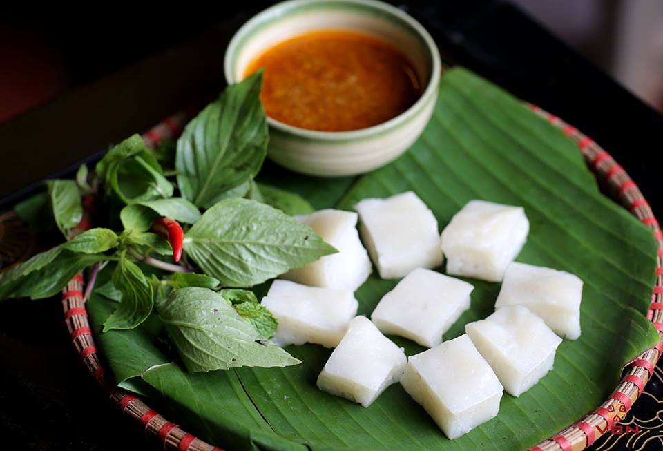 Bánh đúc Báo Bản – Hồn trăng tròn đầy trong từng chiếc bánh