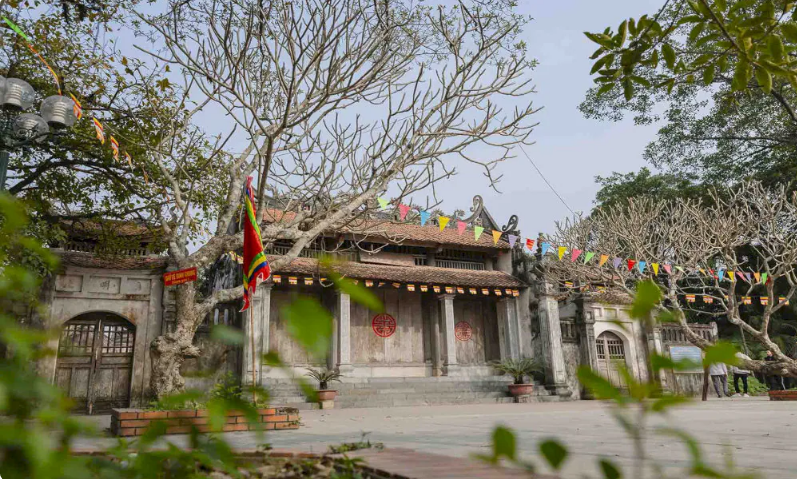 Khám phá vẻ đẹp thanh vắng của ngôi chùa bà Đanh