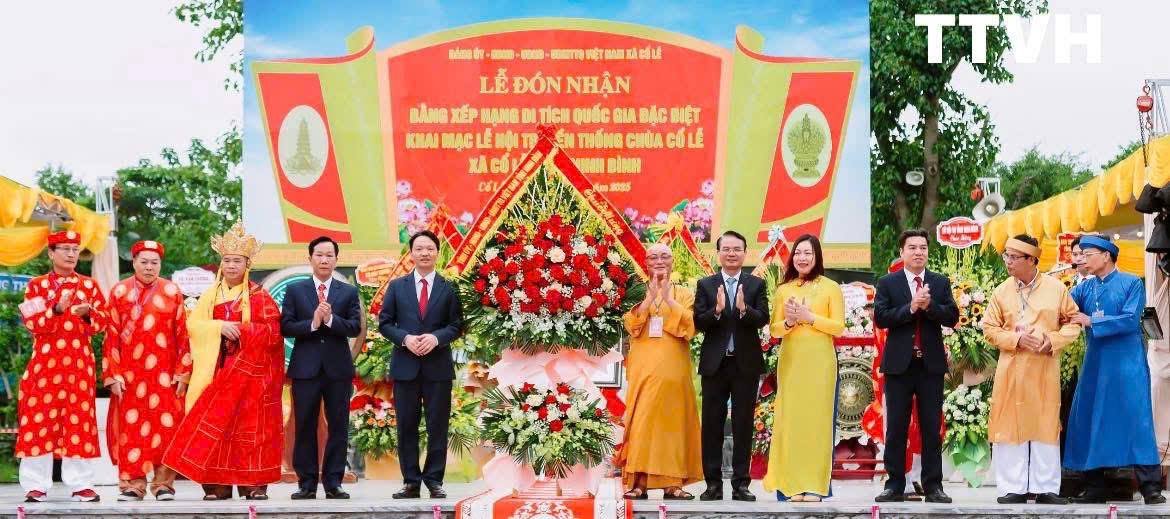 Chùa Cổ Lễ đón nhận Bằng xếp hạng Di tích Quốc gia đặc biệt và khai mạc Lễ hội truyền thống