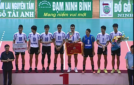 Kết thúc Giải bóng chuyền Cúp Hoa Lư lần thứ IX năm 2015