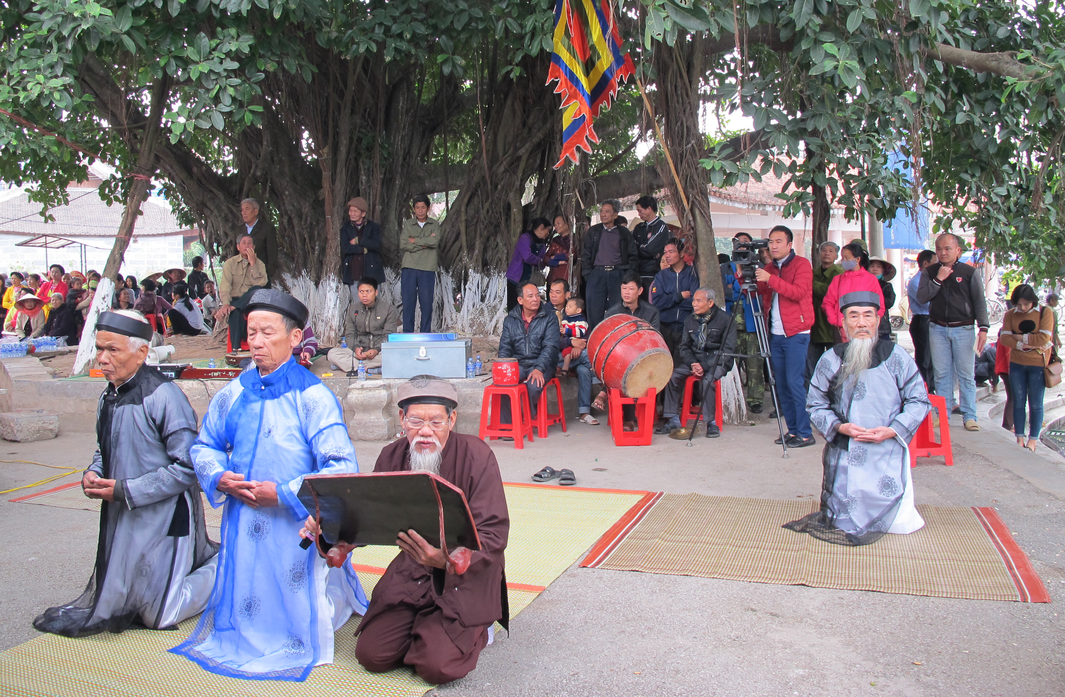 Làng Văn Lâm tổ chức lễ giỗ Tổ nghề thêu